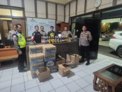 Polsek Gempol Gelar Operasi Miras, Amankan Ratusan Botol Miras Siap Edar
