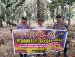 Polisi Sebarkan Maklumat Kapolda dan Edukasi Warga soal Bahaya Karhutla