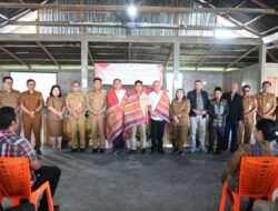 Bupati Bersama Kementerian Koperasi Ikuti Pembentukan KDMP di Desa Sirisirisi dan Sosor Gonting Doloksanggul