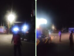 Sat Samapta Laksanakan Gatur dan Pergelaran Blue Light Randis R4 di Pusat Keramaian Malam Di Kota Bangli Demi Kenyamanan Dan Kelancaran Arus Lalu lintas Pada Malam