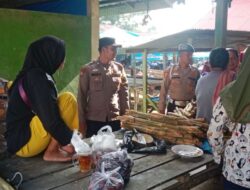 Polsek Pangkalan Kuras Gelar Patroli Preventif di Pasar Baru Cegah Kejahatan C3