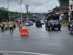Hujan dan Dingin Menusuk Tulang, Polres Aceh Tengah Tetap Semangat Layani Masyarakat Berwisata