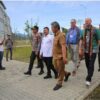 Bupati dan Wakil Bupati Taput Sambut Kedatangan Delegasi Belanda di Bandara Silangit.