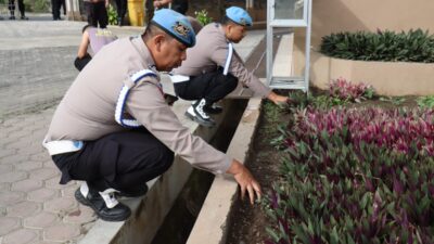 Sambut Hari Bhayangkara ke-79, Kapolres Aceh Tengah dan Ketua Bhayangkari Gelar Bakti Religi di Masjid At-Taqwa