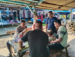 Sambang Pasar, Polisi Ajak Warga Kerumutan Jaga Kondusifitas dan Bijak Bermedsos