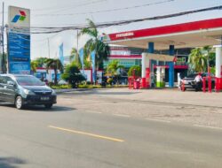 Supir Damtrek Keluhkan Pengisian Solar Tercampur Air Di SPBU Grem Merak.