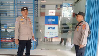 Cegah Kejahatan Jalanan, Polisi Patroli ke Bank dan Swalayan di Kerumutan