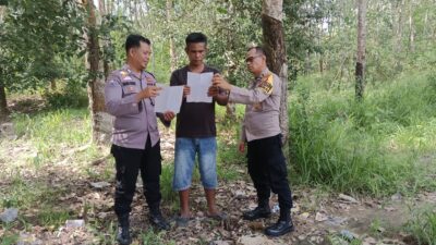 Antisipasi Karhutla, Polisi Patroli di Desa Genduang dan Sebar Maklumat Kapolda