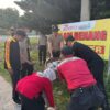 Bakti Sosial HUT Bhayangkara ke-79, Polsek Pangkalan Kuras dan Forkopimcam Bersihkan Kantor Camat
