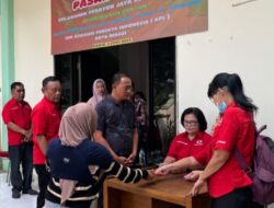 Aksi Pasar Murah: GPIAI El Shadday dan PC API Bantu Masyarakat Pekayon Jaya