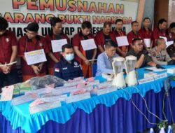 Musnahkan BB 11,7 Kg Sabu dan 1.317 Butir Ekstasi, Polda Sumsel Tangkap 17 Kurir