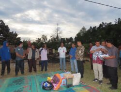 Bupati Humbahas Berikan Bantuan Korban Bencana Kebakaran Di Desa Siponjot