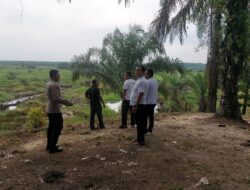 Polisi Turun ke Desa, Sosialisasi Larangan Bakar Lahan di Pelalawan