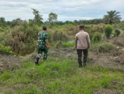 Polsek Langgam Patroli di Titik Rawan Karhutla, Pantau Jalur Segati Dalam