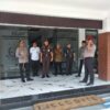 Kalapas Sidoarjo Hadiri Kunjungan Kajati Jatim dan Penyerahan Surat Ketetapan RJ di Kejari Sidoarjo