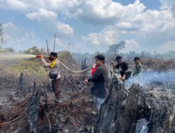 Polsek Ukui dan Tim Gabungan Gerak Cepat Cek Titik Hotspot di Air Hitam
