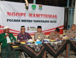 Ngopi Kamtibmas, Kapolres Metro Tangerang Kota Ajak Warga Pakuhaji Jaga Kondusifitas