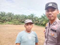 Bhabinkamtibmas Sambangi Kebun Pekarangan Mandiri di Rawang Empat Dukung Program Asta Cita Presiden