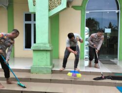 Aksi Polsek Kerumutan Gelar Bakti Religi dan Peduli Lingkungan