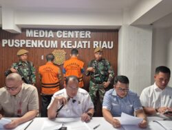 TIM PENYIDIK KEJATI RIAU TETAPKAN 2 (DUA) ORANG TERSANGKA PERKARA DUGAAN TINDAK PIDANA KORUPSI PENGGUNAAN DANA SWAKELOLA REHABILITASI DAN PEMBANGUNAN GEDUNG SEKOLAH DASAR YANG BERSUMBER DARI DANA ALOKASI KHUSUS (DAK) FISIK SEKOLAH DASAR (SD) TAHUN ANGGARAN 2023