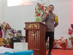 Polsek Langgam Gelar Ibadah Minggu Harmoni di Desa Segati, Sampaikan Pesan Kamtibmas