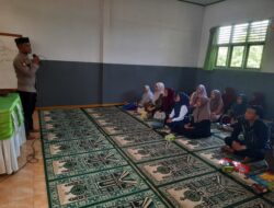 Polsek Ukui Bekali Catin se-Kecamatan Ukui dengan Materi Hukum dan Pencegahan KDRT