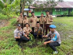 Polisi Tanam Pohon di Kuala Kampar, Wujud Nyata Peduli Alam