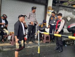 Polsek Klungkung Bersinergi dengan Pecalang Amankan Upacara Adat Diksa Meped