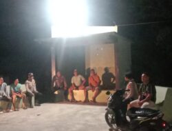 Jaga Kamtibmas, Polisi Sambangi Dua Pos Kamling di Kecamatan Pangkalan Kuras