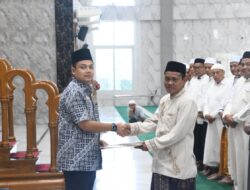 Walikota Langsa Kukuhkan Pengurus Mesjid Agung Darul Falah Kota Langsa Masa Bakti 2025-2030.