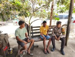 Bhabinkamtibmas Polsek Langgam Sambangi Warga, Ajak Bijak Gunakan Medsos dan Jaga Kamtibmas