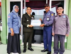 DPC PJS Kota Langsa Beri Penghargaan ke Kodim 0104/Atim di HUT TNI Ke-80