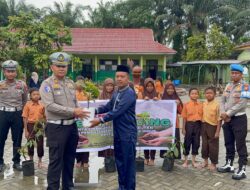 Dukung Green Policing, Polisi di Pelalawan Hijaukan Sekolah
