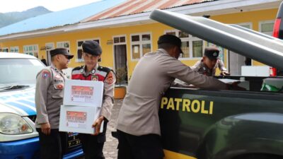 Cinta dan Semangat Berbagi dengan Anak Sekolah di SLB Kebayakan, Polres Aceh Tengah Berikan Paket Sembako dan Tali Asih