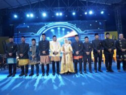 Closing Ceremony, pemberian Anugerah Penghargaan HUT Kabupaten Bireuen ke-26.