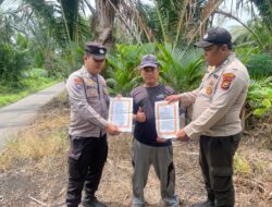Sosialisasi Maklumat Kapolda Riau, Polsek Kuala Kampar Ajak Warga Jaga Lahan dari Kebakaran