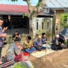 Haji Uma dan Para Seniman Aceh Melayat ke Rumah Duka Alm. Lukman Ibrahim (Syukur Eumpang Breuh)