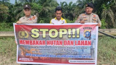 Cegah Karhutla, Polsek Pangkalan Kerinci Sosialisasikan Larangan Bakar Lahan ke Warga