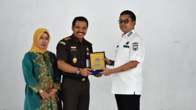 Suasana Haru Penuh Kehangatan Warnai Lepas Sambut Kepala Kejaksaan Negeri Langsa