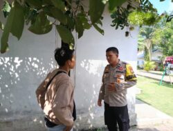 Bhabinkamtibmas Bunut Bagikan Maklumat Kapolda Riau dan Ingatkan Warga Bijak Bermedsos