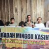 Minggu Kasih di Desa Banjar Panjang, Polsek Kerumutan Sampaikan Edukasi Kamtibmas