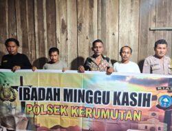 Minggu Kasih di Desa Banjar Panjang, Polsek Kerumutan Sampaikan Edukasi Kamtibmas