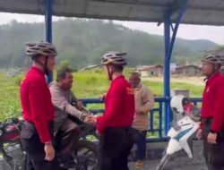 Dekat dengan Masyarakat, Polisi Pariwisata Polres Aceh Tengah Gelar Patroli Bersepeda di Kawasan Wisata