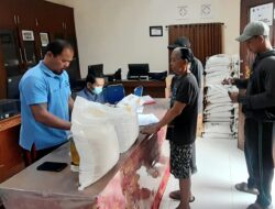 Babinsa Pemogan: 165 Warga Pemogan Terima Bantuan Sembako dari Pemerintah Pusat