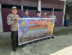 Bhabinkamtibmas Polsek Ukui Ajak Warga Jaga Lahan dari Kebakaran