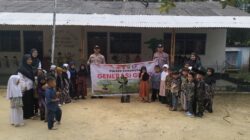 Anak TK An-Najah Tanam Bibit Manggis Bersama Polisi, Dukung Kelestarian Alam