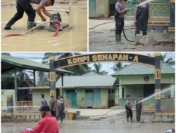 Polri Bantu Kuras Air Yang Merendam Kompi Senapan A Yonif 111 / Karma Bakti, Aceh Tamiang