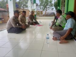 Bhabinkamtibmas Langkan Sambangi Warga, Sampaikan Himbauan Kamtibmas hingga Bahaya Narkoba