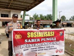 Polisi Sosialisasikan Saber Pungli di Desa Segati Pelalawan