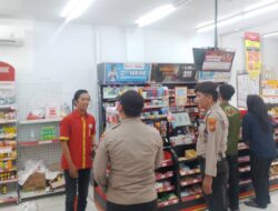 Patroli KRYD Polsek Pangkalan Kerinci Jaga Keamanan Pusat Perbelanjaan dan Perbankan